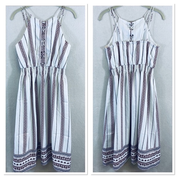 Moon River border print lace up dress - Picture 2 of 8